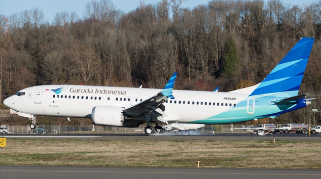 Garuda Indonesia’ya ait B737’nin inişte lastiği patladı