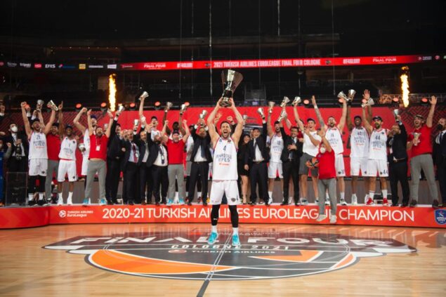 Anadolu Efes, Turkish Airlines EuroLeague Final Four’da şampiyon