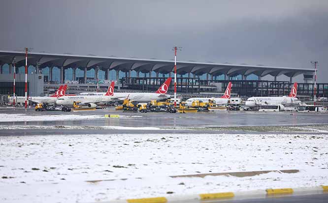 İstanbul Havalimanı’nda kargo uçuşları durduruldu