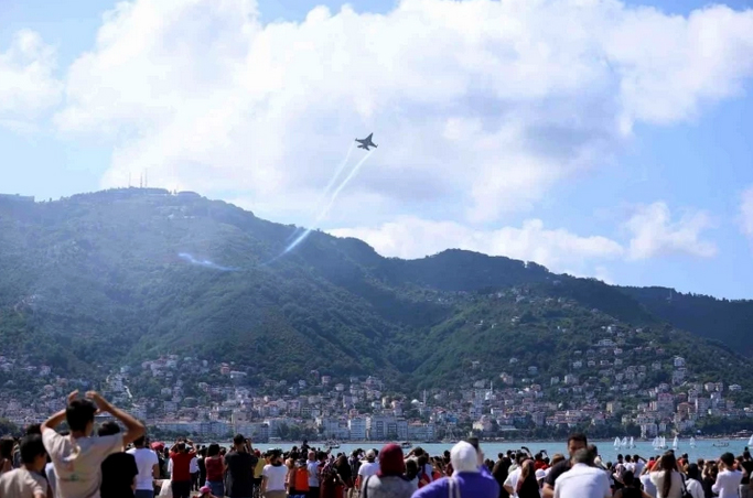 Ordu’da SOLOTÜRK rüzgarı esti