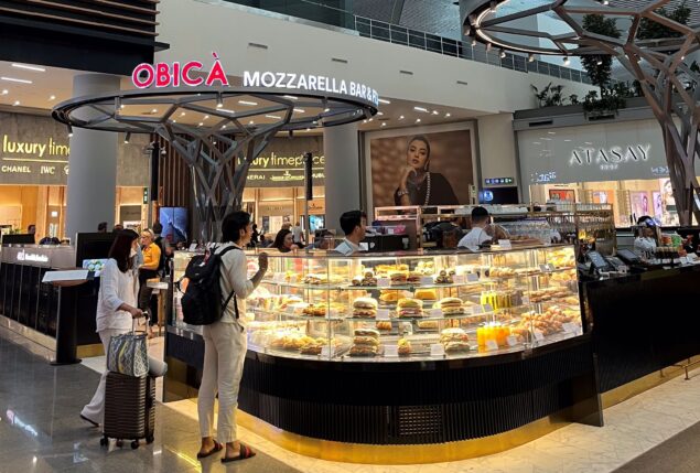 Ünlü İtalyan lezzet Obicà Mozzarella Bar İstanbul Havalimanı’nda