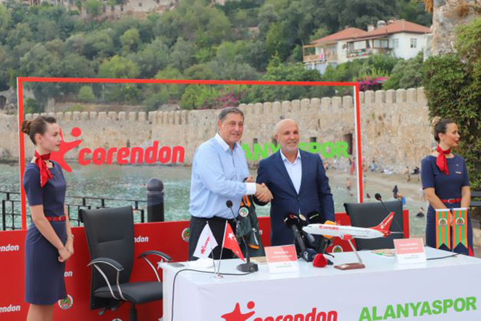 Corendon ile Alanyaspor arasında isim sponsorluğu anlaşması