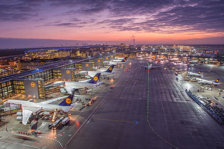 Fraport, Türkiye’den personel alımını durdurdu