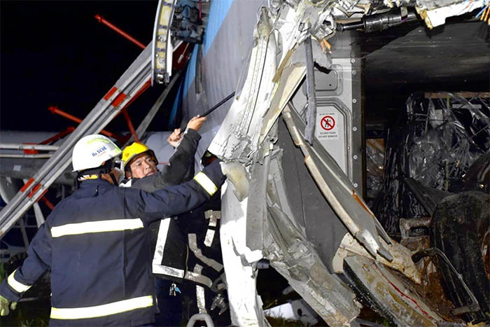 Korean Air’in A330’u parçalanmayay başladı