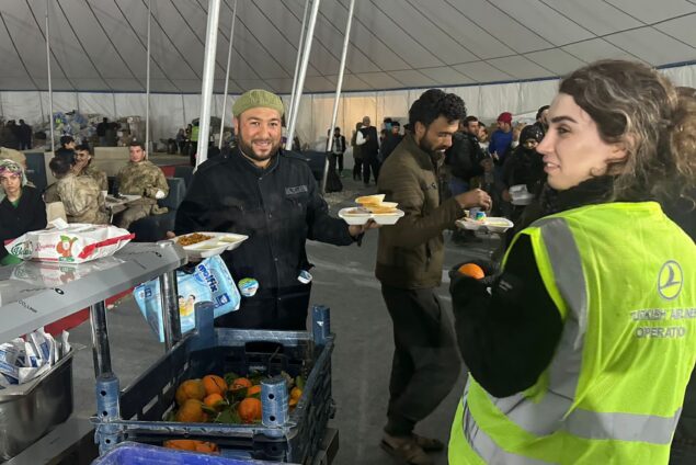 THY çalışanlarının kurduğu TK İsimsizler işbaşında