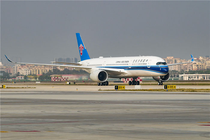 China Southern havayolu en uzun rotada uçmaya başladı