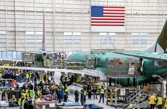 Boeing’de krizler büyüyor