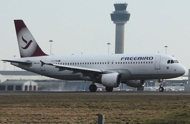 Freebird Havayolları 2025 yaz programını erkene çekti