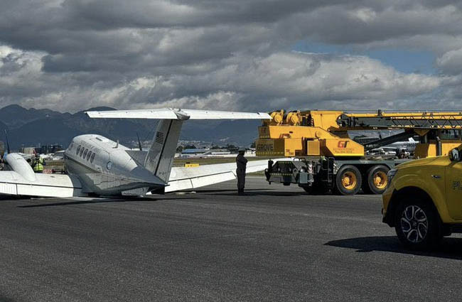 ABD’de Beechcraft C-12 Huron gövde üstü indi