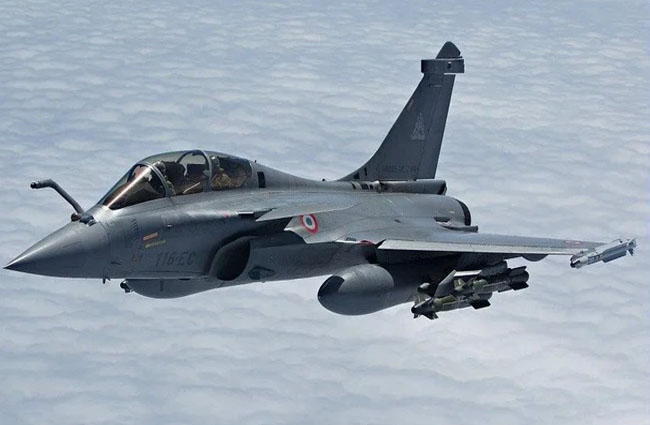 Sırbistan 12 Rafale uçağı için anlaşma sağladı