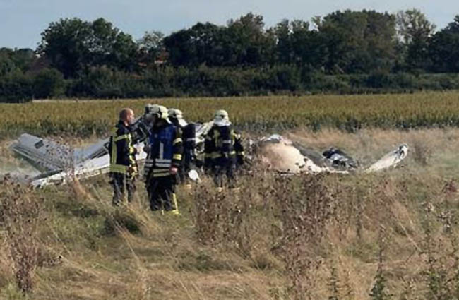 Almanya’da Cessna 172 düştü; 2 kişi hayatını kaybetti