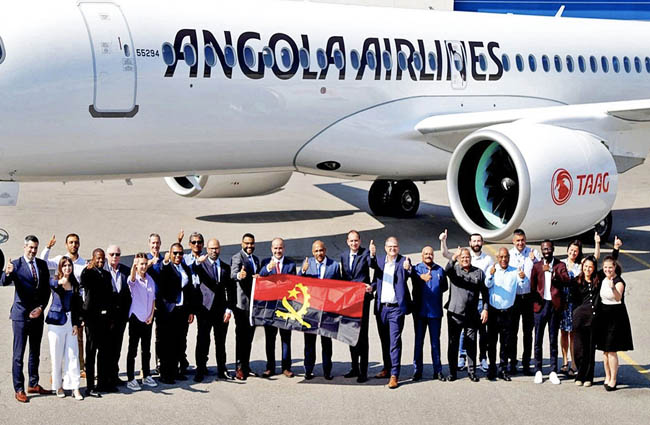 TAAG Angola Havayolları ilk A220’sini teslim aldı