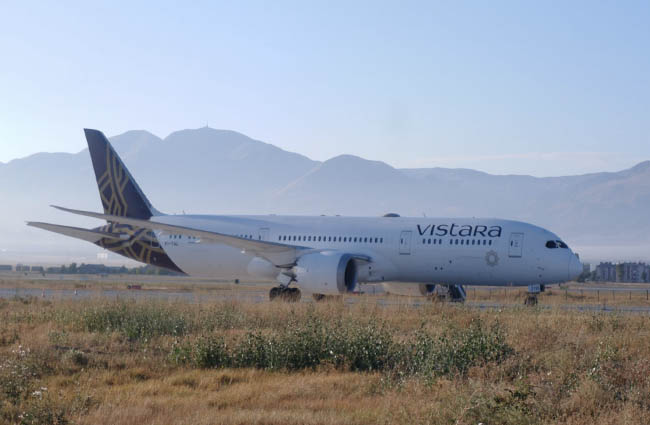 Vistara uçağı Erzurum’dan ayrıldı