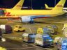 DHL lojistik merkezinde kargo paketi alev aldı