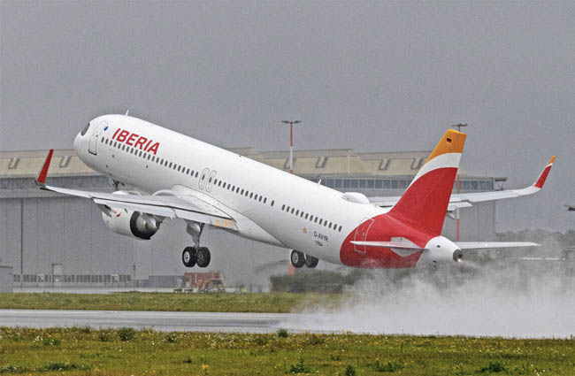 Iberia Havayolu ilk A321XLR uçağını teslim aldı