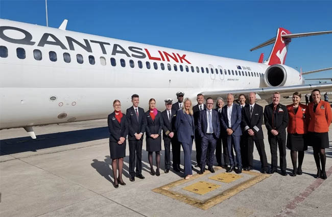 Qantas son B717 uçağınıda filodan çıkardı