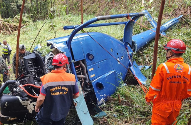 Sao Paulo’da Eurocopter EC 130B4 tipi helikopter düştü