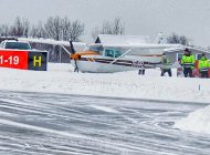 Reykjavik Havalimanı’nda Cessna 172N inişte pistten çıktı