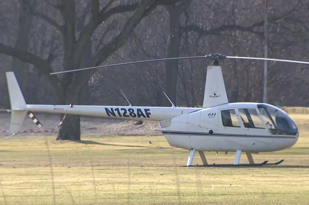 Chicago’da Robinson R44 Golf sahasına indi